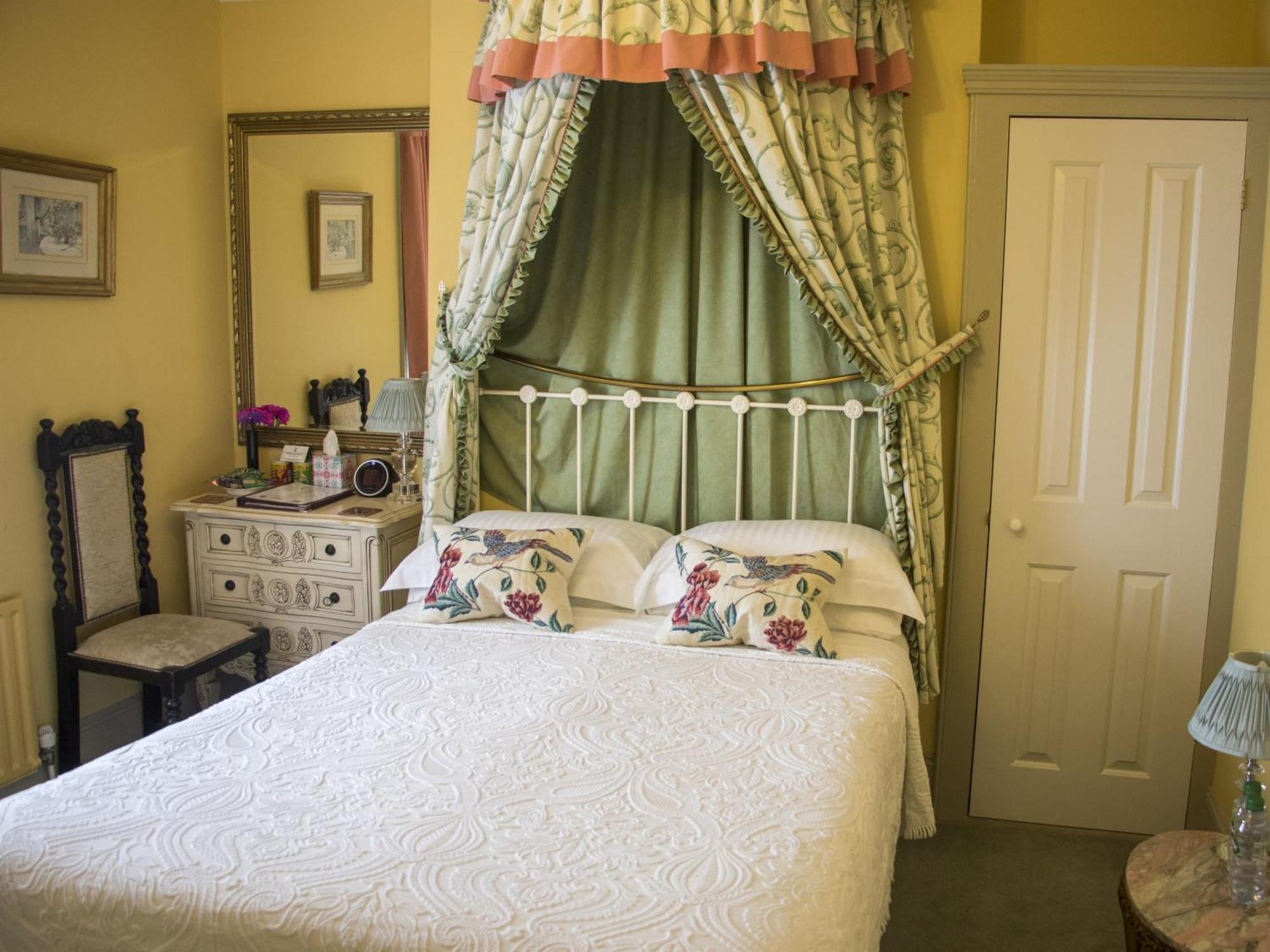 Albert & Victoria Guest House Eastbourne Cameră foto