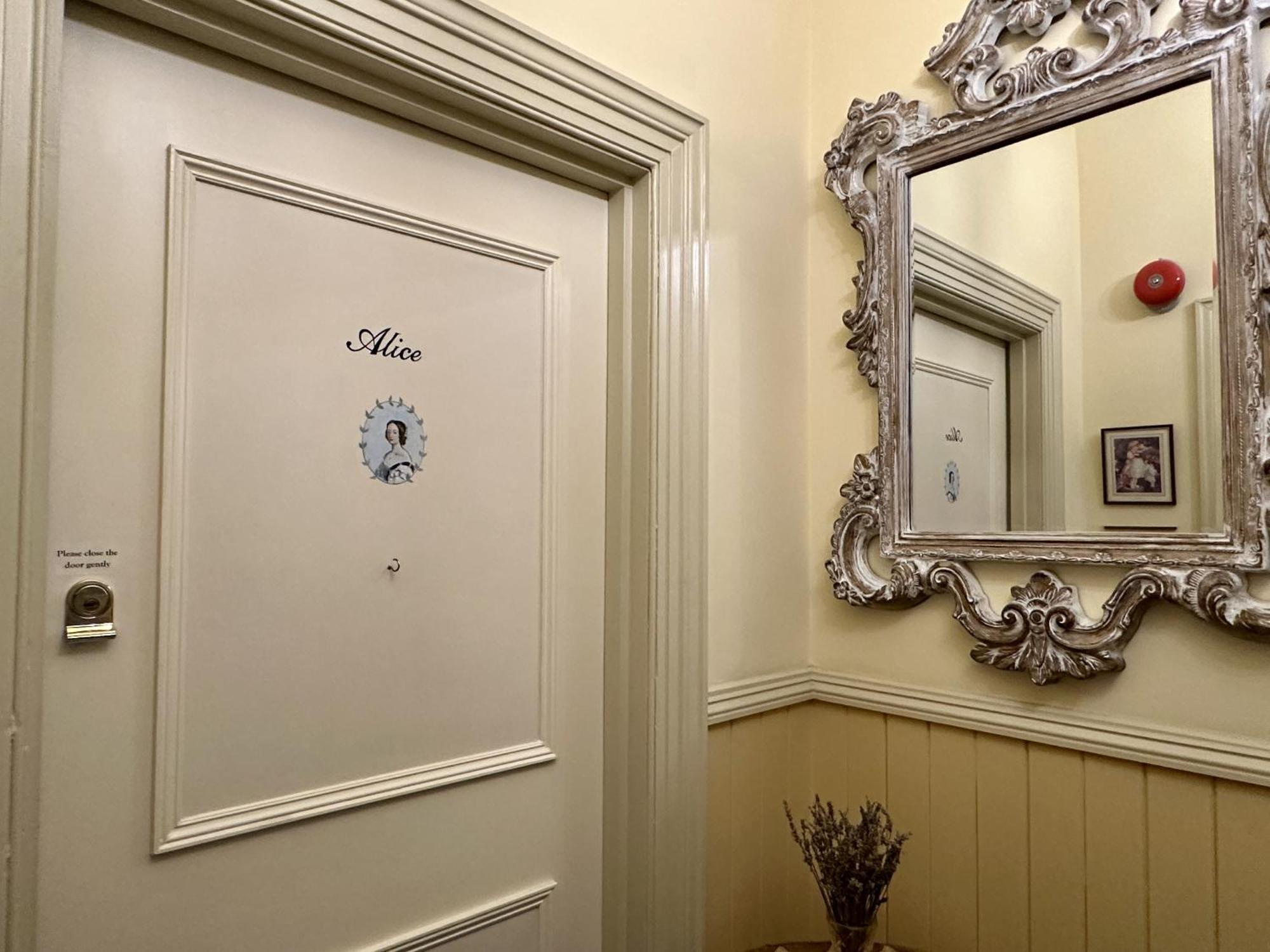 Albert & Victoria Guest House Eastbourne Cameră foto
